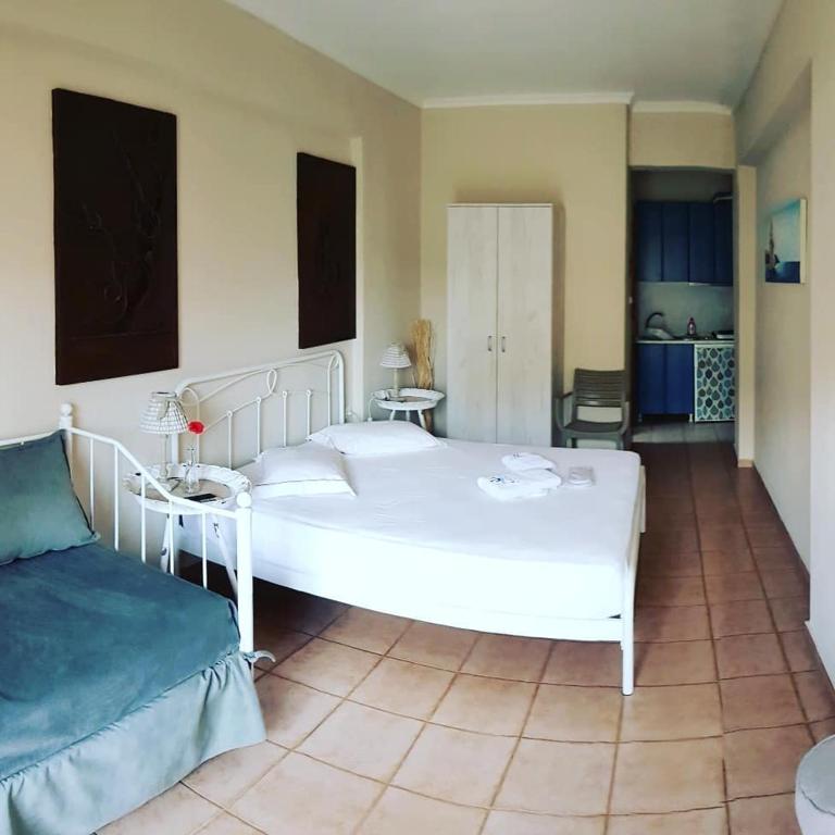 Kastalia_rooms5